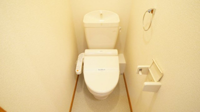 【トイレ】 | レオパレスエスト | 温水洗浄便座　完備！！