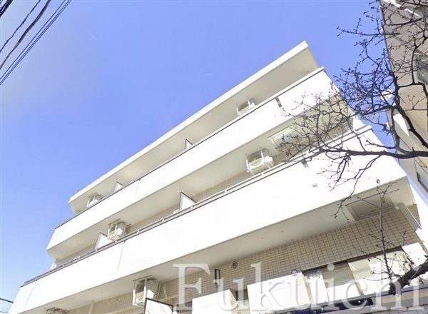 ドエル早崎の外観