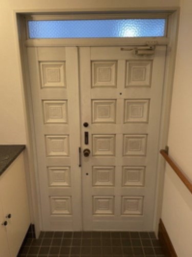 Platinum　Courtの玄関