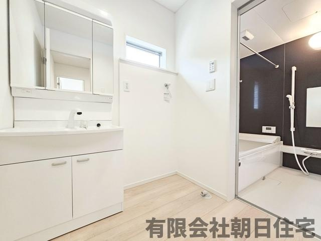 【独立洗面台】 | 八雲町西岩坂新築戸建 | 独立洗面台あり、毎朝おしゃれに忙しい女性の方におすすめです