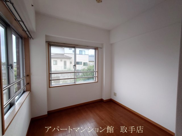 エクラットの寝室