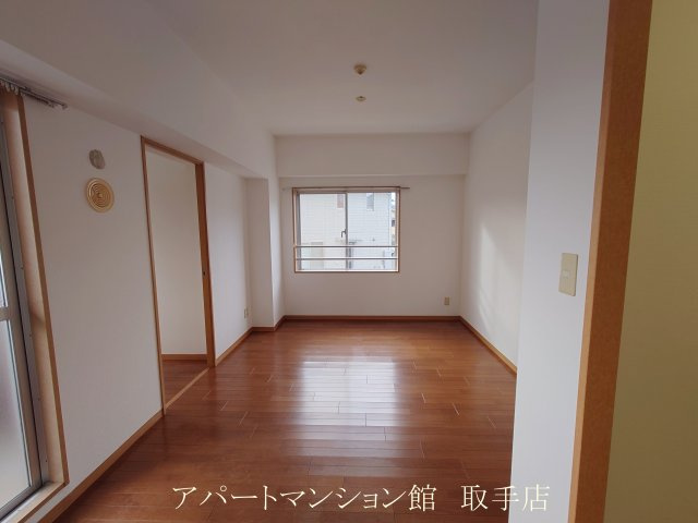 エクラットの居間・リビング