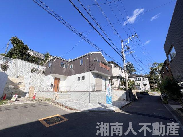 藤沢市善行坂２丁目３８９８－１５５新築戸建ての前面道路含む現地写真|前面道路含む現地写真です