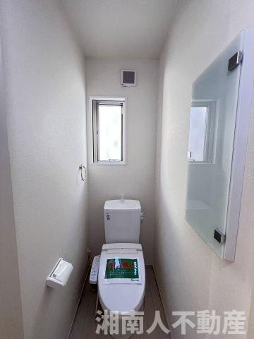 藤沢市善行坂２丁目３８９８－１５５新築戸建てのトイレ|シンプルで使いやすいトイレです