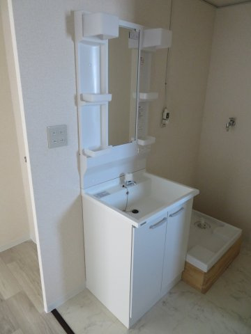 中山マンションＢ棟の洗面所