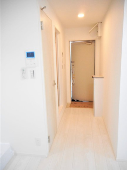 グランメゾン代田橋の玄関