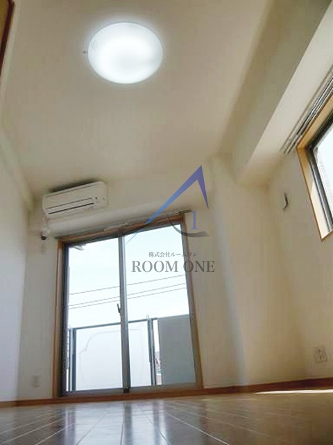 フェアリーコート日暮里の居間・リビング|洋室のお部屋です。