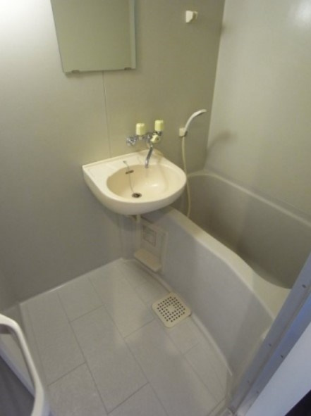 プレール荻窪の浴室