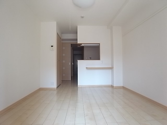 クロシェットⅠの居間・リビング