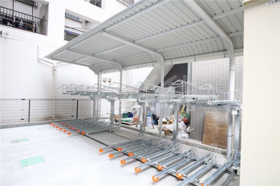 【その他共用部分】 | ファーストフィオーレ九条 | 駐輪場があります