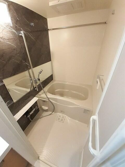 RESPECT ONEの浴室