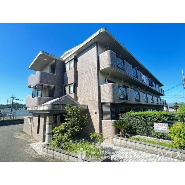 福岡市博多区浦田２丁目の賃貸マンションのロビー