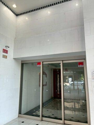 福岡市博多区住吉５丁目の賃貸マンションのエントランス