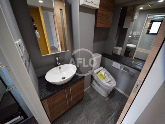 ファーストフィオーレ阿波座アクアの洗面所|ファーストフィオーレ阿波座アクア　洗面脱衣室