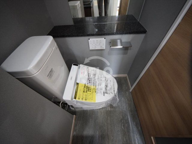 ファーストフィオーレ阿波座アクアのトイレ|ファーストフィオーレ阿波座アクア　温水洗浄便座