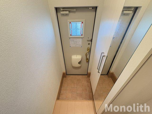 プラシードアロッジオの玄関