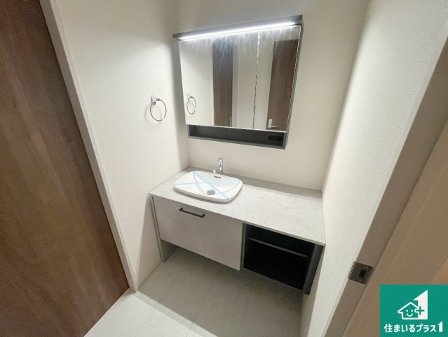 加古川市加古川町北在家　第4期　新築一戸建ての外観|周辺は落ち着いた街並みの住宅地！子育てがしやすい住環境です！まだ未完成ですが、現地でしかわからない事もございます。是非一度ご覧ください。