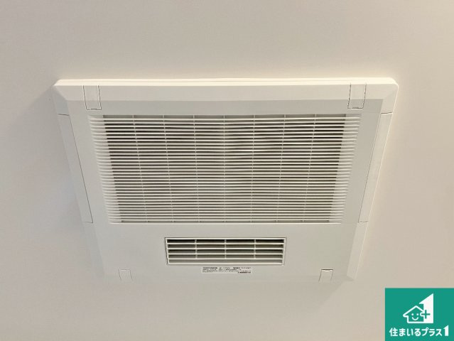 加古川市加古川町北在家　第4期　新築一戸建ての冷暖房・空調設備|四季を通して快適なバスライフをお手伝いする浴室暖房乾燥機！浴室の乾燥・暖房・涼風・換気はもちろん、２４時間換気にも対応！