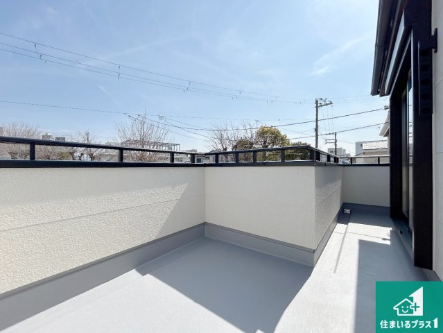 29(土)30(日)現地見学可能！◆岸和田市並松町　全2邸のバルコニー|日当たりのよいバルコニー！お部屋が開放的に！