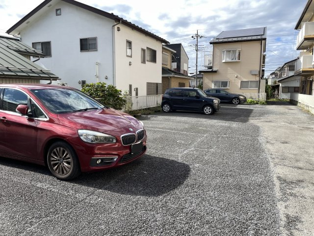 桜丘ローズマンションの駐車場