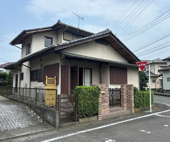 前橋市下大島町 中古住宅の外観