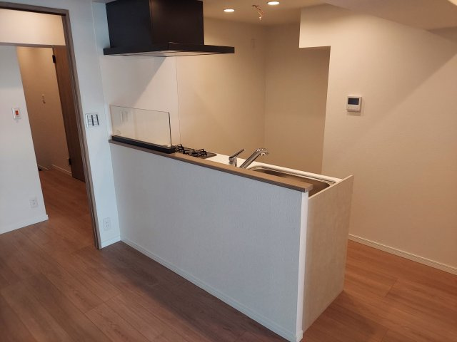 シティー逆瀬川のその他共用部分|エレベーター前