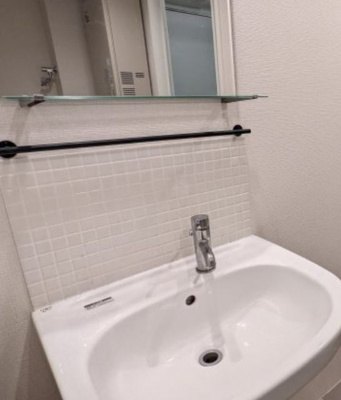 【独立洗面台】 | アレーロ西早稲田 | 朝の身支度には欠かせない独立洗面化粧台