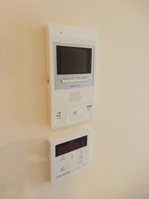 シュヴァルブランのセキュリティ|TVモニタ付きインターホン