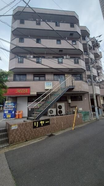 STROM　WESTENの外観