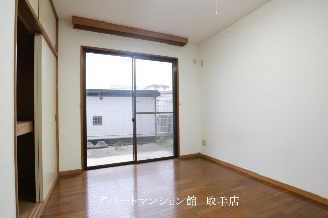 取手ＪＫマンションの居間・リビング