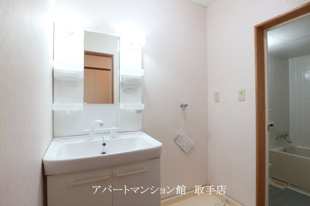 取手ＪＫマンションの独立洗面台