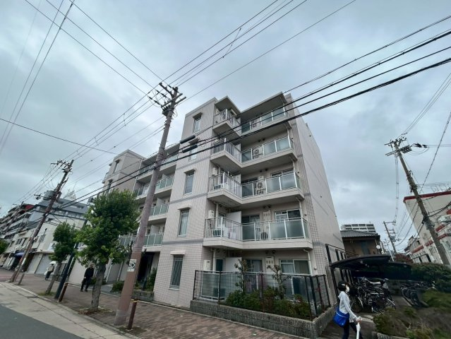豊新・セリオの外観