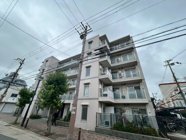 豊新・セリオの外観
