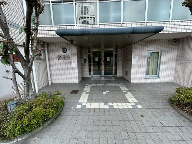 豊新・セリオのエントランス