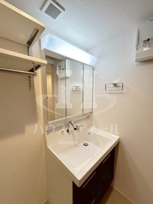 【洗面所】 | Ｋｓパーシモン | ゆったりとスペースのある洗面所