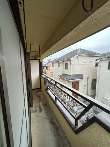 シャトークボタのバルコニー