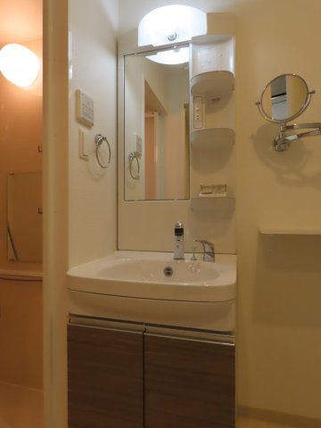 La CASA新北野の独立洗面台