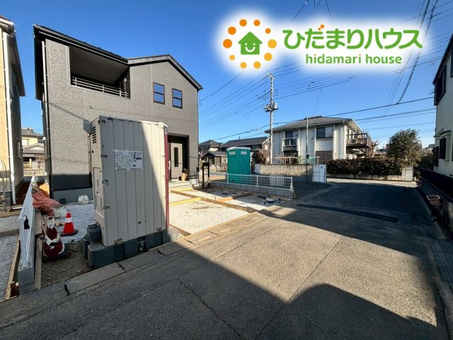 鴻巣市東第4　新築戸建　リーブル03の前面道路含む現地写真