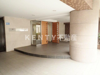 【エントランス】 | 藤和シティホームズ島津山西 | 清潔なエントランスです