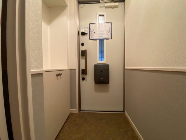 エスポワールⅡ　Bの玄関
