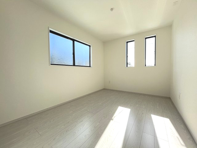 【子供部屋】 | 糟屋郡宇美町障子岳3丁目1期　1号棟（全4棟）【仲介手数料無料・0円】 | 施工例。施工例は完成時と異なる場合があります。