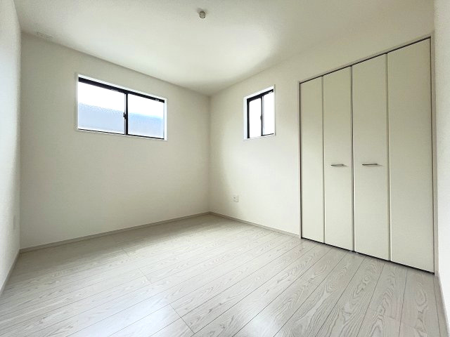 【子供部屋】 | 糟屋郡宇美町障子岳3丁目1期　1号棟（全4棟）【仲介手数料無料・0円】 | 施工例。施工例は完成時と異なる場合があります。