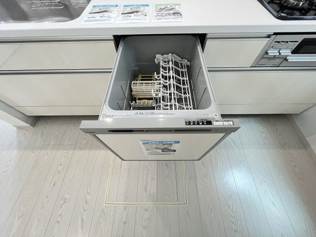 【キッチン】 | 糟屋郡宇美町障子岳3丁目1期　1号棟（全4棟）【仲介手数料無料・0円】 | 施工例。施工例は完成時と異なる場合があります。