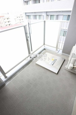 【バルコニー】 | STOLZ KISHIBE | バルコニー付きで採光＆風通し良好！