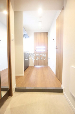 【玄関】 | STOLZ KISHIBE | 住まいの顔ともなる玄関