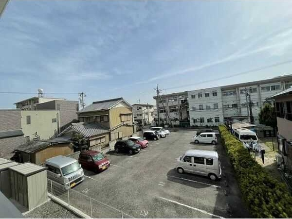 ALVIO新田　　刈谷市近郊の賃貸はクラスホームの展望|同物件の別部屋になります。