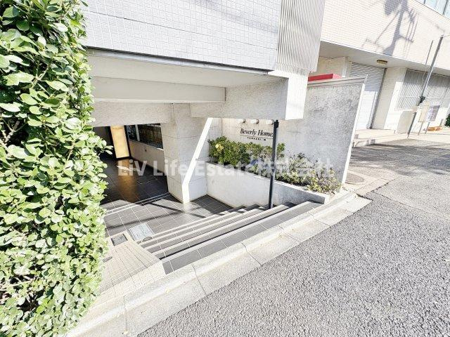 ビバリーホームズ田無Ⅲのエントランス