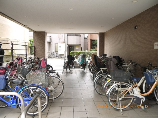 【駐輪場】 | 日神パレステージ板橋本町第６ | 建物内に、駐輪場を完備。