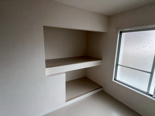 堺市西区浜寺元町４丁テラスハウスの収納