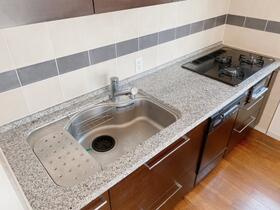 グローリオ三軒茶屋のキッチン